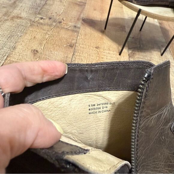 Frye Renee Seam Short Women Western Leather ankle boots - Picture 9 of 10